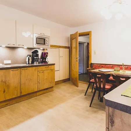 Appartement Haus Kathrein à Prutz Extérieur photo